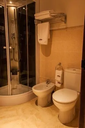 Tek Büyük veya İki Ayrı Yataklı Oda, Engellilere Uygun