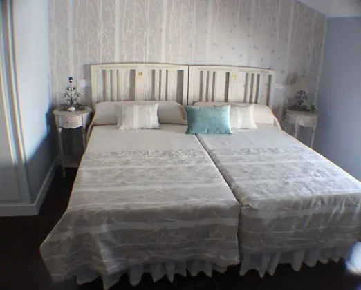 Comfort Tek Büyük veya İki Ayrı Yataklı Oda