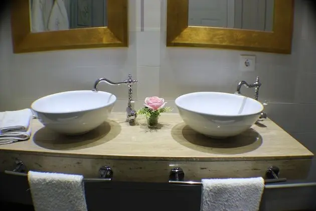 Süit, 2 Tek Kişilik Yatak