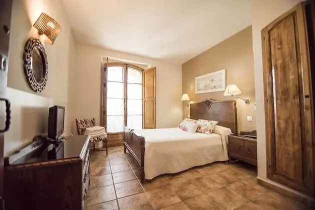 Tek Büyük veya İki Ayrı Yataklı Oda