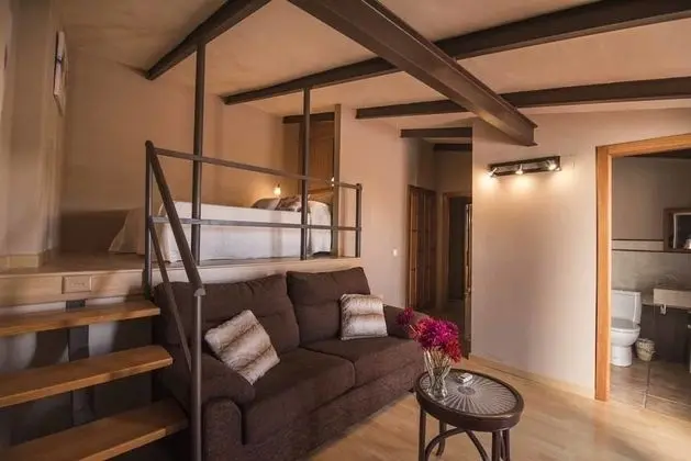 Tek Büyük veya İki Ayrı Yataklı Oda