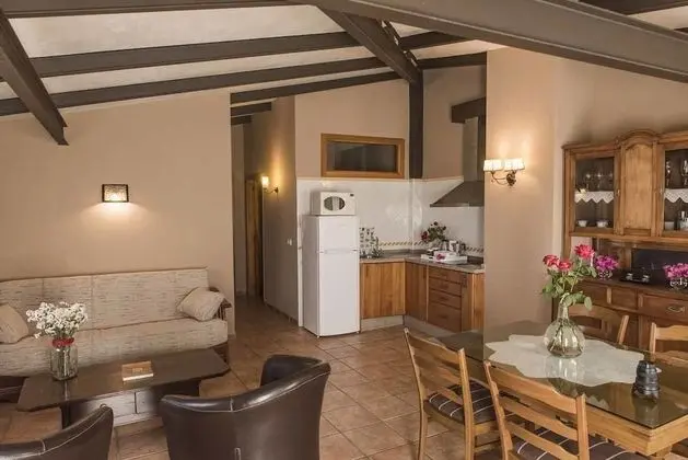 Tek Büyük veya İki Ayrı Yataklı Oda