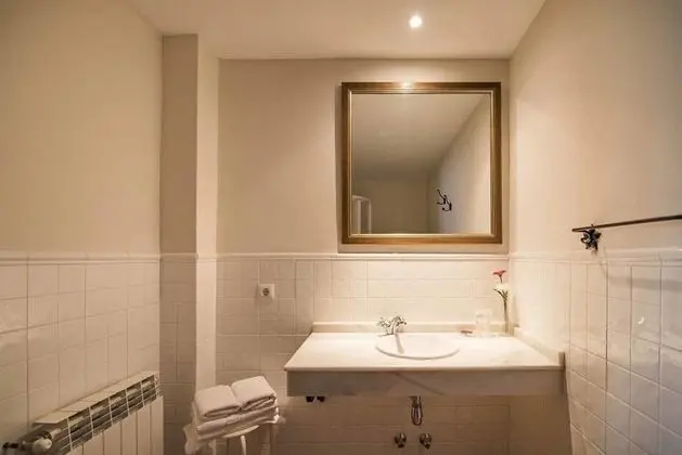 Tek Büyük veya İki Ayrı Yataklı Oda