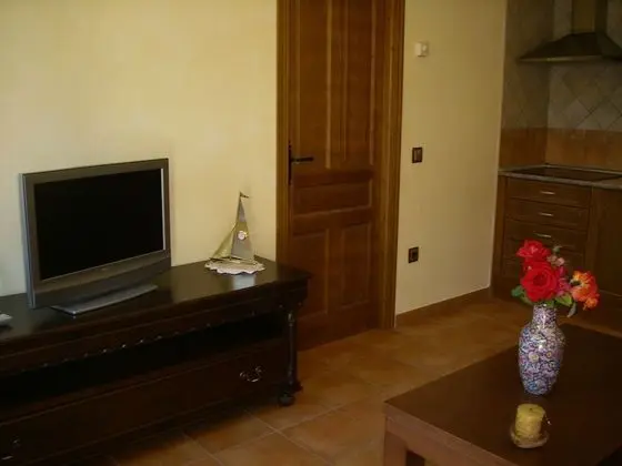 Basic Tek Büyük Yataklı Oda