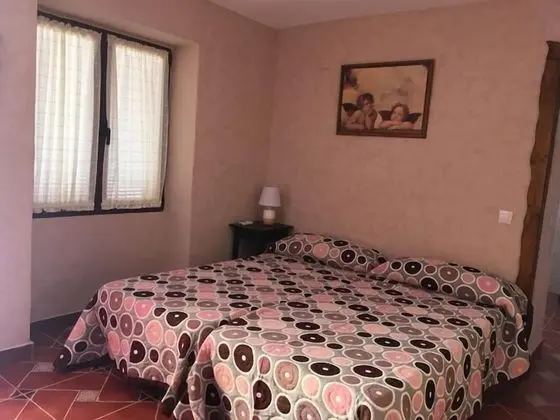 Tek Büyük veya İki Ayrı Yataklı Oda, Engellilere Uygun (Jazmin)