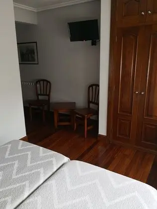 Üç Kişilik Oda