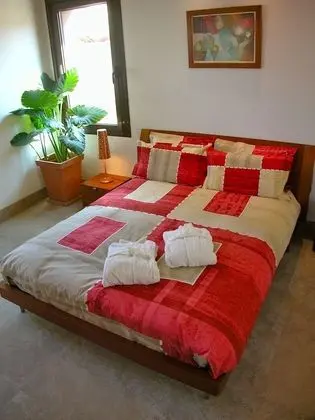 Tek Büyük Yataklı Oda (Cherrywood)