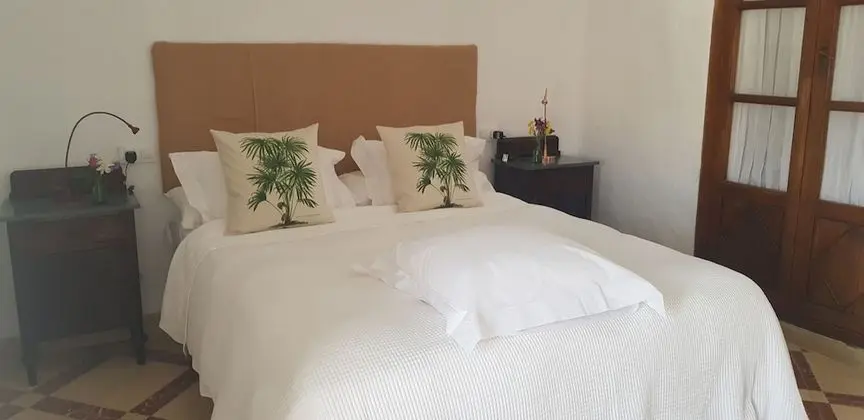 Tek Büyük veya İki Ayrı Yataklı Oda