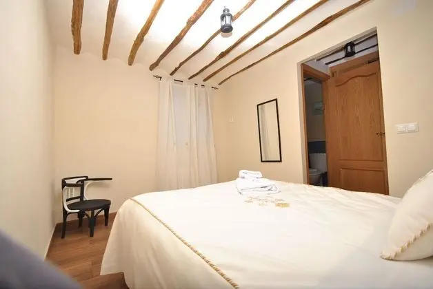 Traditional Ev, 5 Yatak Odası, Sigara İçilmez
