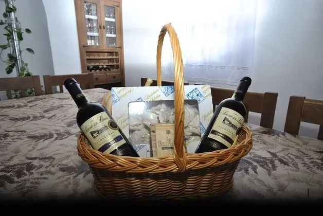 Traditional Ev, 5 Yatak Odası, Sigara İçilmez