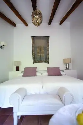 Tek Büyük Yataklı Oda, Dağ Manzaralı