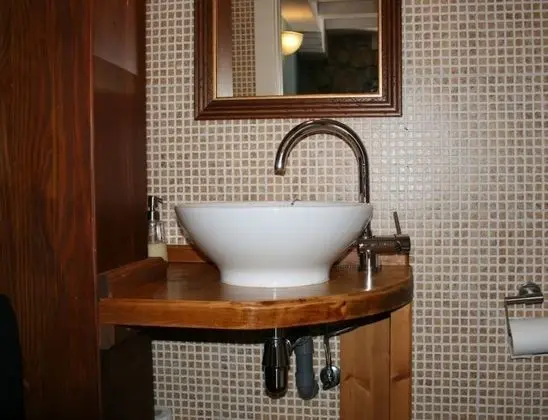 Tek Büyük Yataklı Oda, 1 Büyük (Queen) Boy Yatak (Oma)