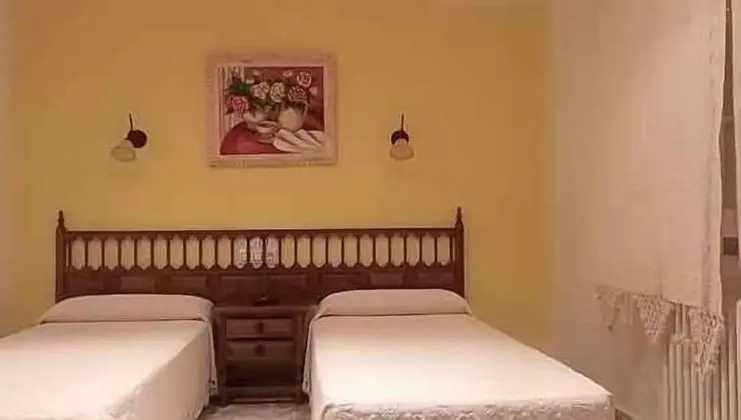 Tek Büyük veya İki Ayrı Yataklı Oda