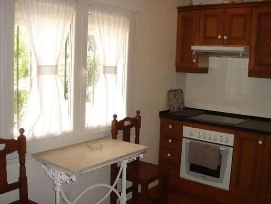 Ev, 3 Yatak Odası, Kişiye Özel Havuzlu