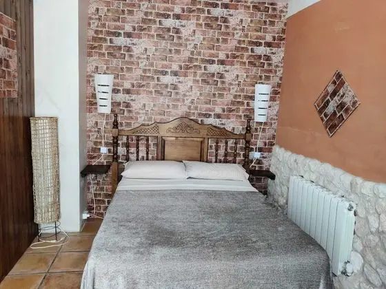 Tek Büyük Yataklı Oda, 1 Çift Kişilik Yatak