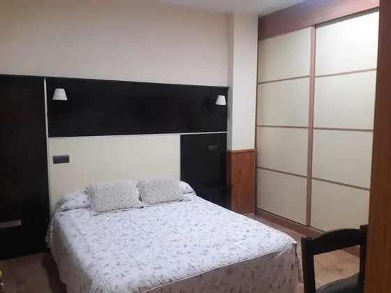 Tek Büyük veya İki Ayrı Yataklı Oda