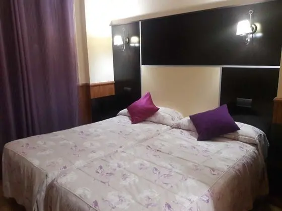 Tek Büyük veya İki Ayrı Yataklı Oda