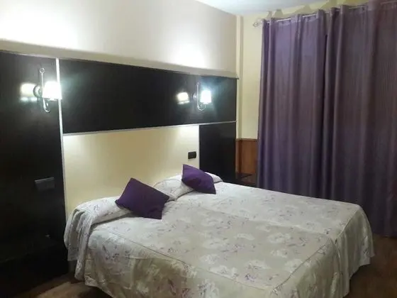 Tek Büyük veya İki Ayrı Yataklı Oda