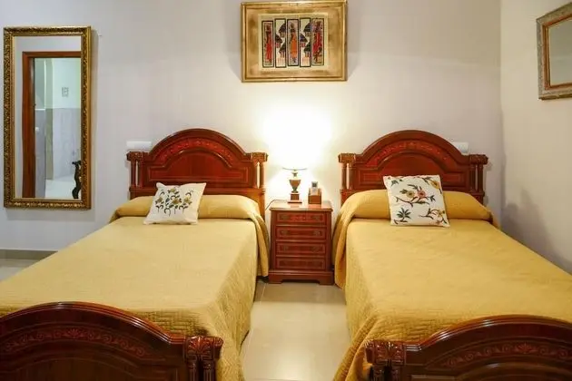 İki Ayrı Yataklı Oda, 2 Tek Kişilik Yatak