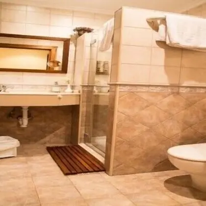 Tek Büyük Yataklı Oda