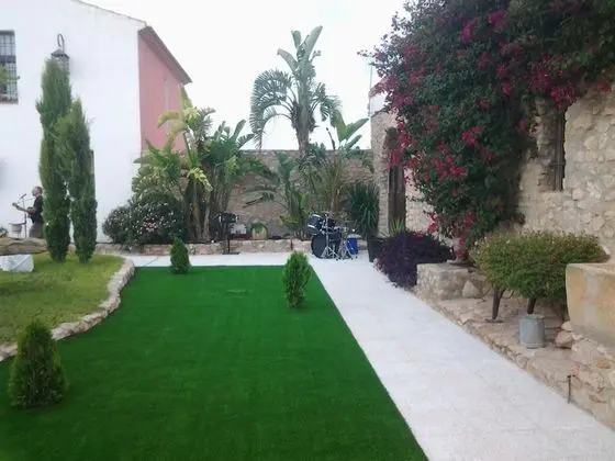 Casas Rurales para grupos (24-28 personas)