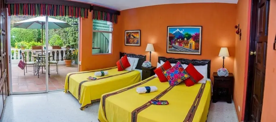 Comfort Tek Büyük Yataklı Oda, Özel Banyo, Bahçe Manzaralı