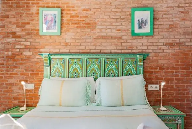 Standard Tek Büyük Yataklı Oda (Frida)