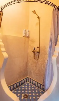 Standard Tek Büyük Yataklı Oda (Malak)