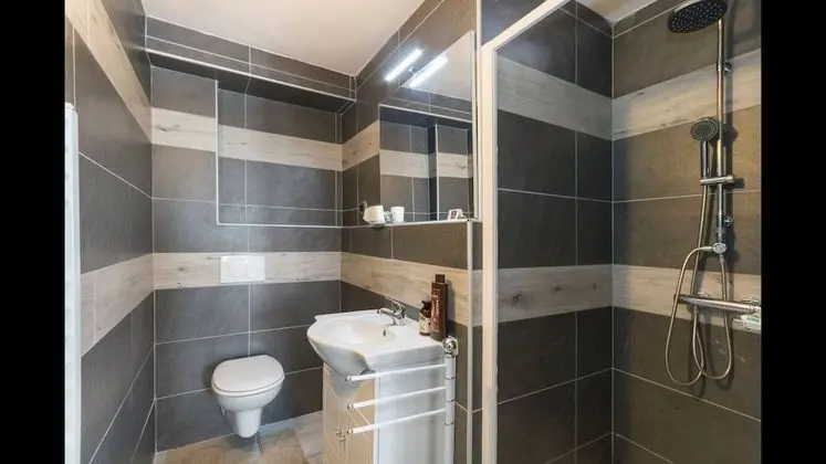 Superior Tek Büyük Yataklı Oda, Teras, Dağ Manzaralı (private external bathroom)