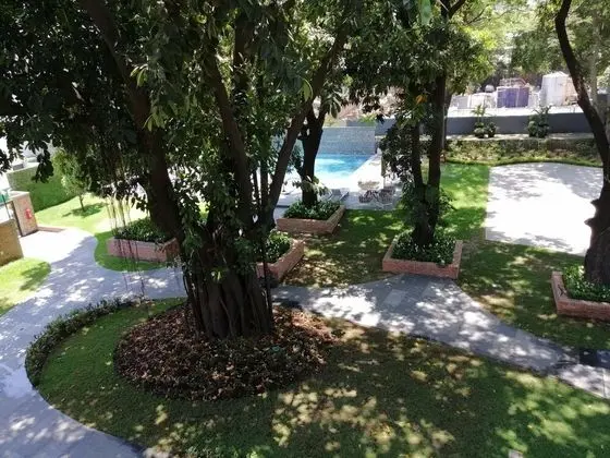 JR. QUEEN SUITE MANGO GARDEN