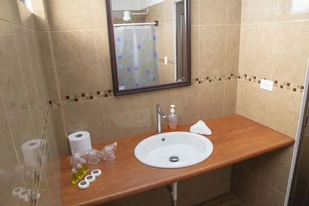 Üç Kişilik Oda, Birden Çok Yatak, Sigara İçilmez