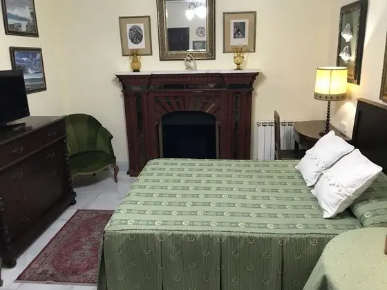 Tek Büyük Yataklı Oda