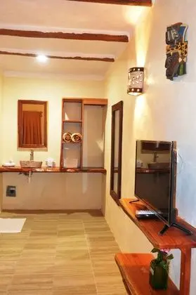 Tek Büyük Yataklı Oda, 2 Çift Kişilik Yatak