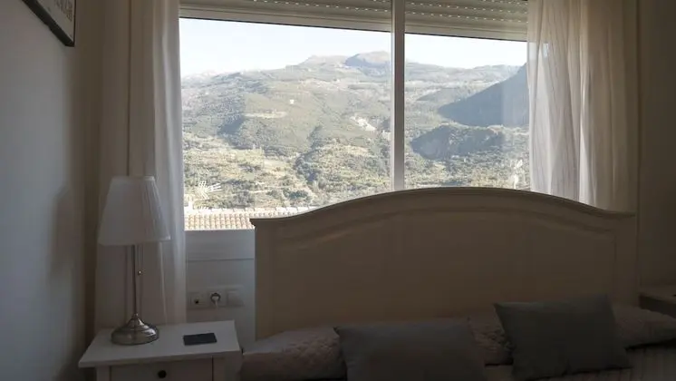 Ev, 3 Yatak Odası, Veranda, Dağ Manzaralı
