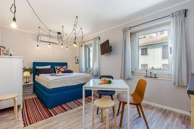 Design Stüdyo, 1 Çift Kişilik Yatak, Şehir Manzaralı (Leon)