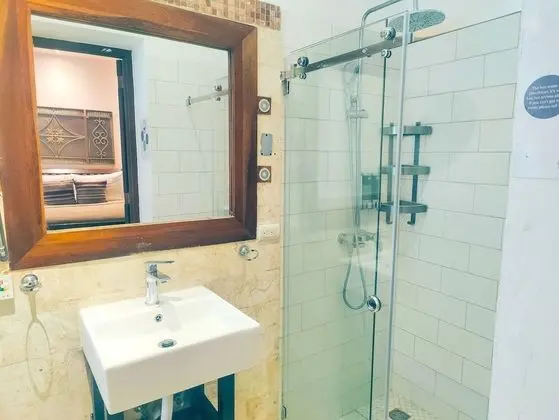 Standard Tek Büyük Yataklı Oda, Sigara İçilmez, Özel Banyo