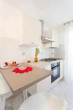 Apart Daire, Mutfak, Şehir Manzaralı