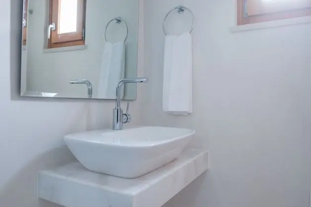 Honeymoon Süit, Sıcak Su Küveti