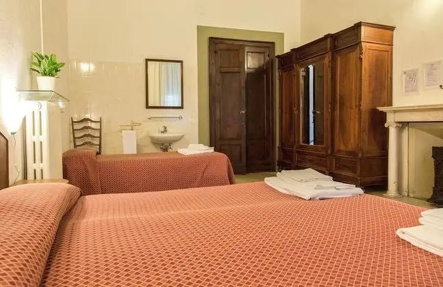 Basic Üç Kişilik Oda, 1 Yatak Odası (External private bathroom)