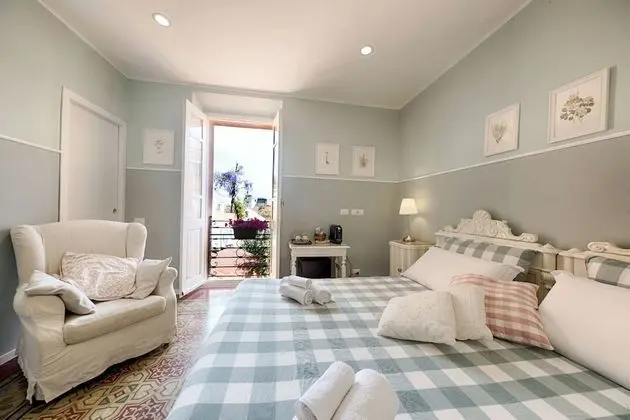 Romantic Tek Büyük Yataklı Oda, Bahçe Manzaralı
