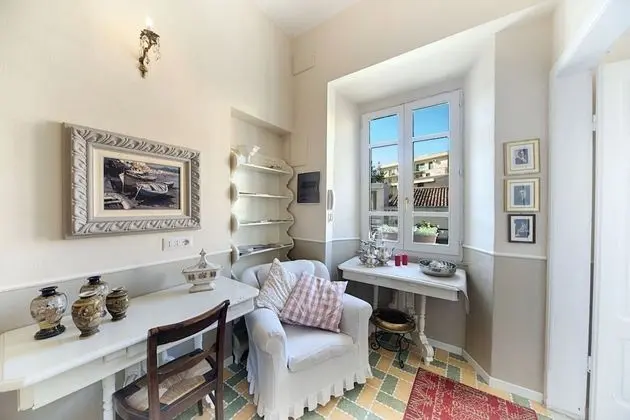 Romantic Tek Büyük Yataklı Oda, Bahçe Manzaralı