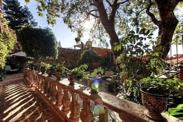 La Biblioteca