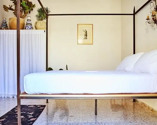 Tek Büyük Yataklı Oda, Balkon, Şehir Manzaralı