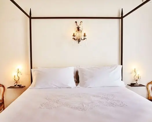 Tek Büyük Yataklı Oda, Balkon, Şehir Manzaralı