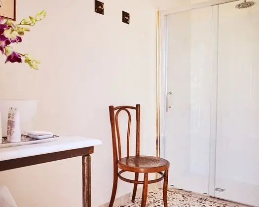 Tek Büyük Yataklı Oda, Balkon, Şehir Manzaralı