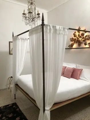 Tek Büyük Yataklı Oda, Teras, Tepe Manzaralı