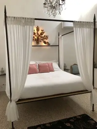 Tek Büyük Yataklı Oda, Teras, Tepe Manzaralı