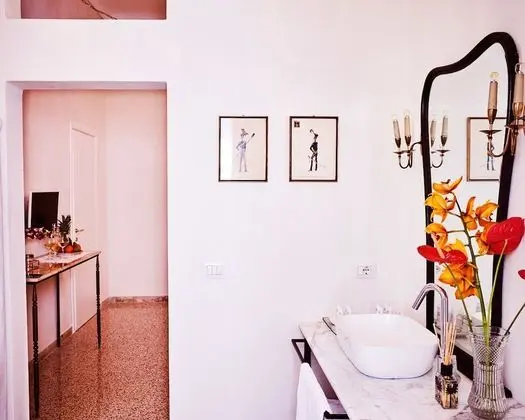 Tek Büyük Yataklı Oda, Teras, Tepe Manzaralı