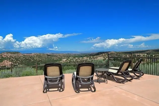 Ev (Casa Serena - Breathtaking and Peacef)