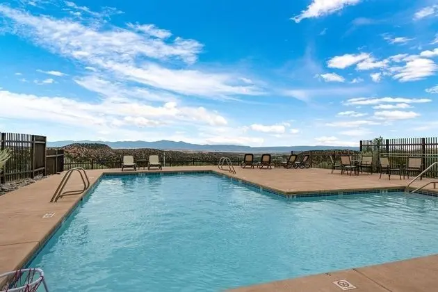 Ev (Casa Serena - Breathtaking and Peacef)